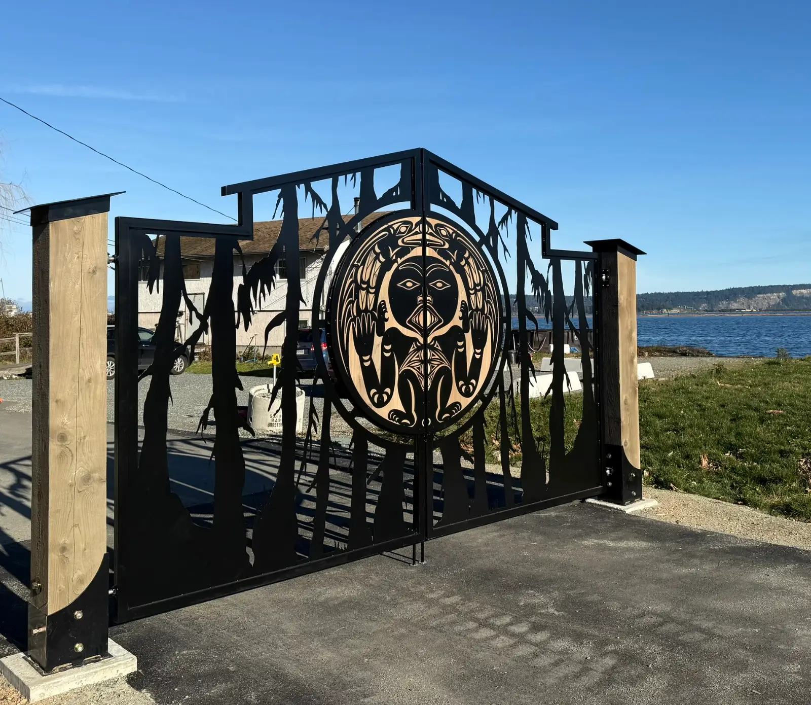 Entrance gate, 2025