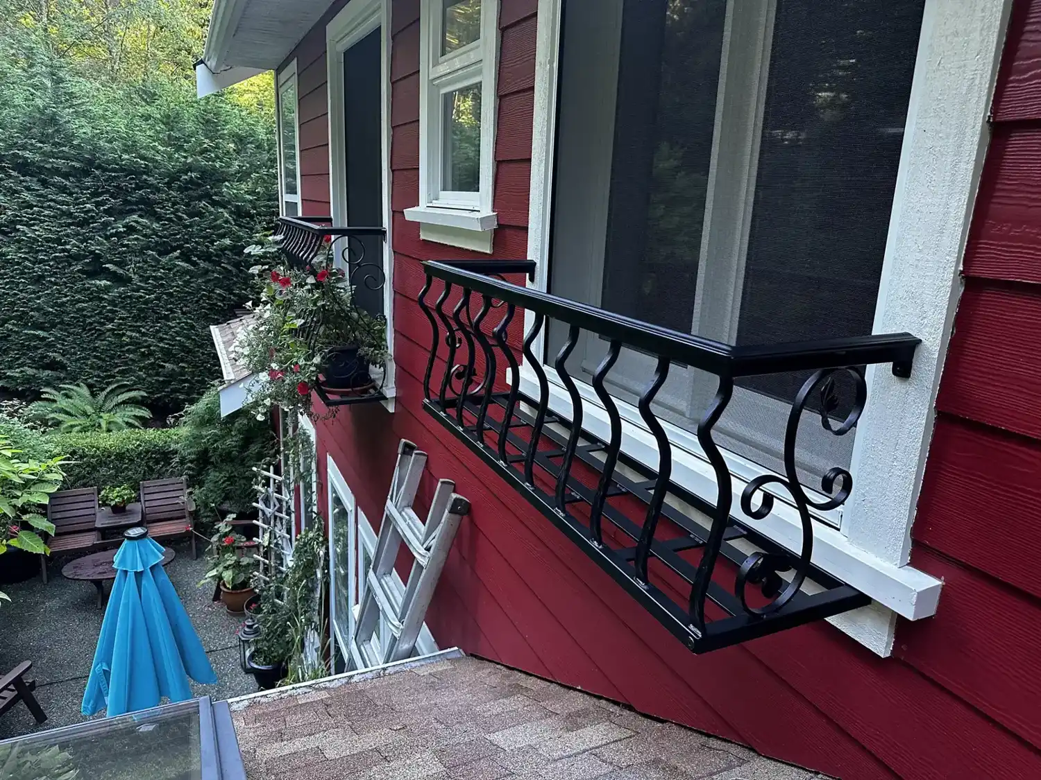 Scrollwork window guard